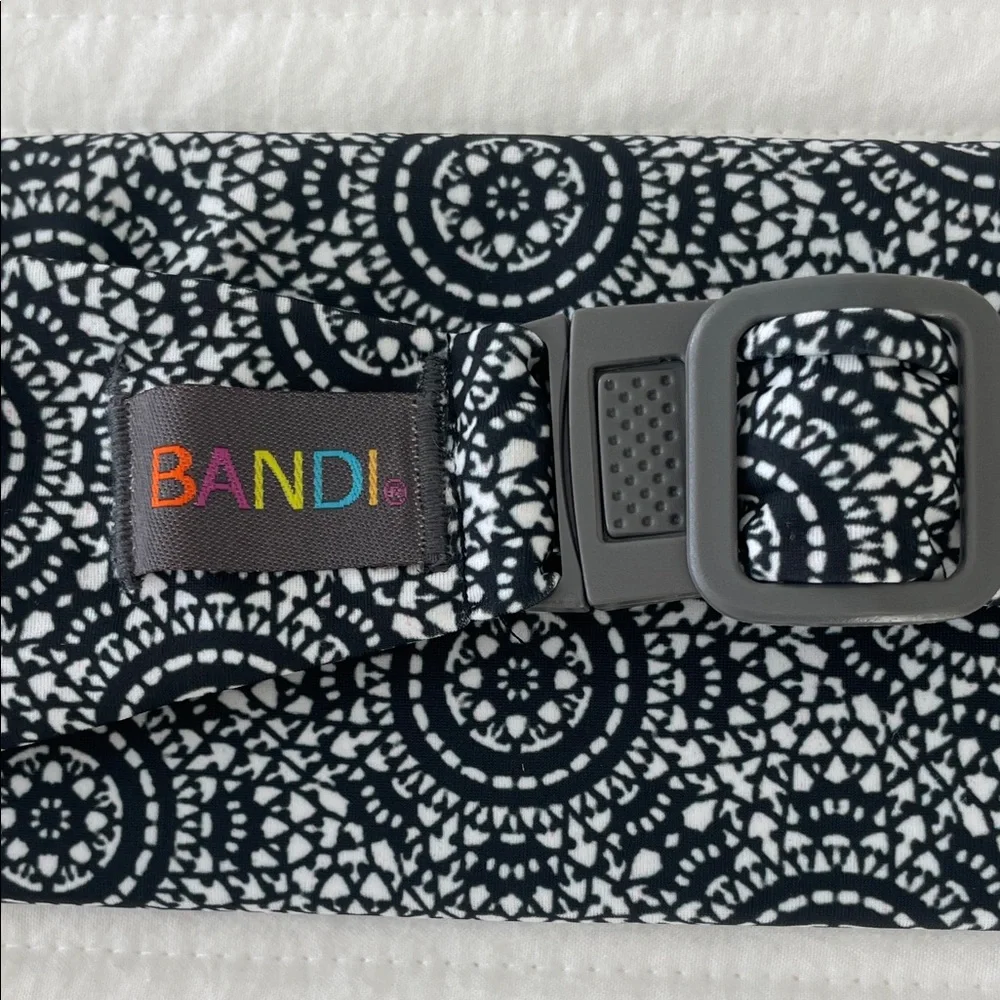 Black and White Patterned Bandi Belt - Picture 2 of 4